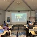 Grande salle de réunion avec toute l'équipe DNN Connect